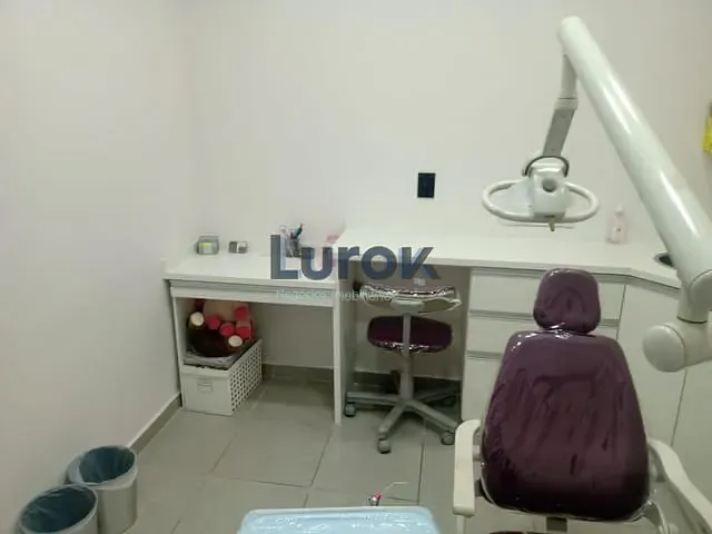 Sala com 15m², para alugar, no bairro Jardim Ribeiro em Valinhos