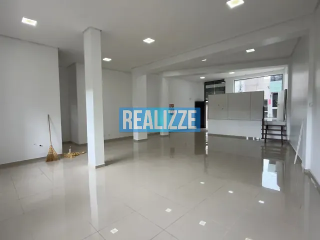 Sala para alugar, no bairro Centro em Marau