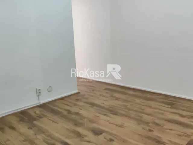 Sala para alugar, no bairro Copacabana em Rio de Janeiro