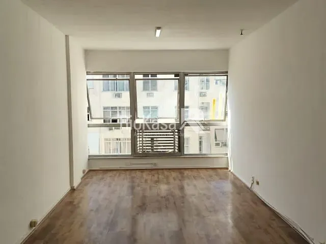 Sala para alugar, no bairro Copacabana em Rio de Janeiro