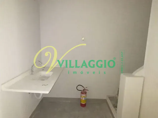 Sala com 90m², para alugar, no bairro Centro em São José do Rio Preto