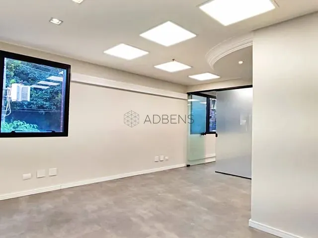 Conjunto comercial à venda ou para alugar, no bairro Moema em São Paulo