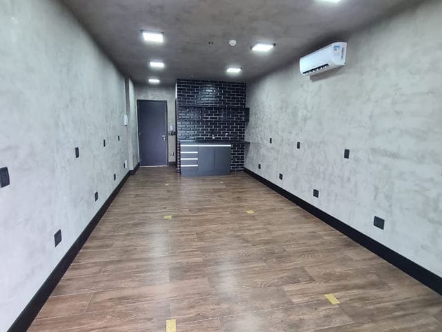 Sala com 32m², para alugar, no bairro Limão em São Paulo