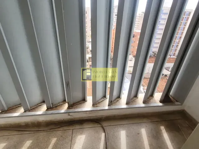 Sala com 25m², para alugar, no bairro Centro em São José do Rio Preto