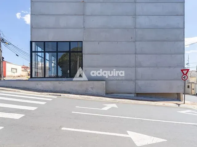 Sala com 255m², para alugar, no bairro Centro em Ponta Grossa