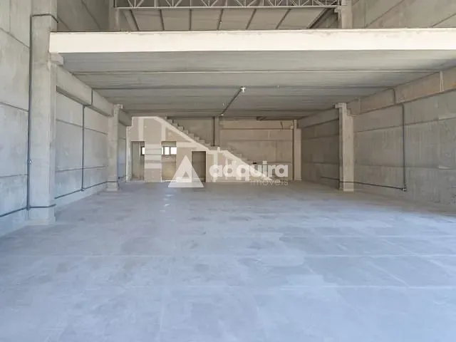 Sala com 255m², para alugar, no bairro Centro em Ponta Grossa