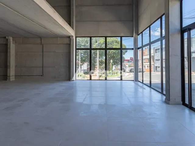 Sala com 255m², para alugar, no bairro Centro em Ponta Grossa