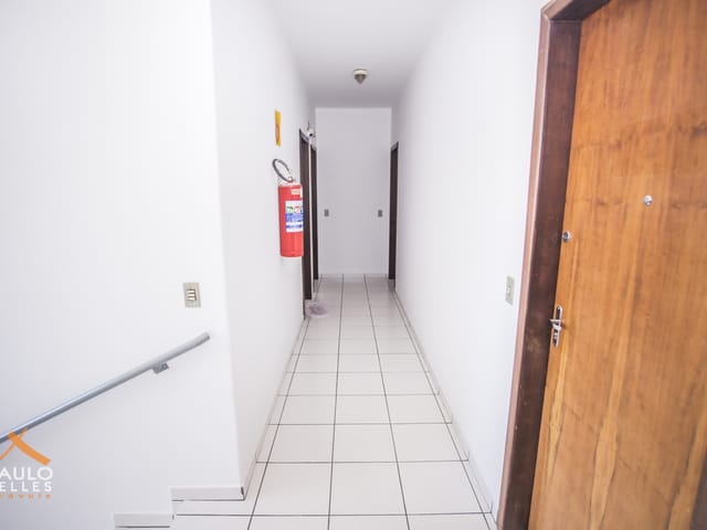 Sala para alugar, no bairro Centro Cívico em Curitiba