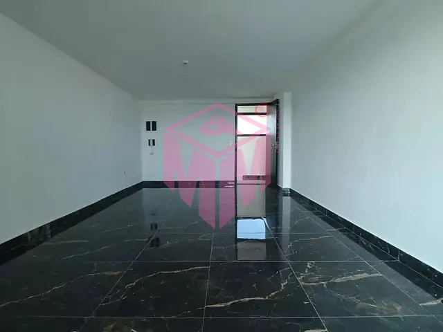 Sala à venda ou para alugar, no bairro Vila Curuçá em Santo André