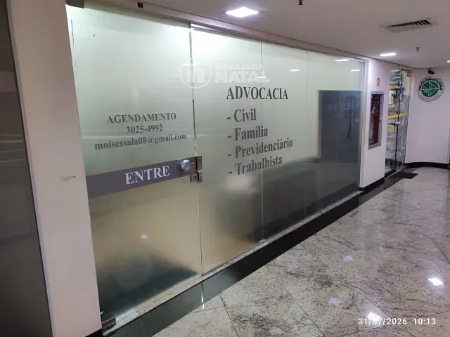 Sala com 51m², à venda, no bairro Centro em Londrina