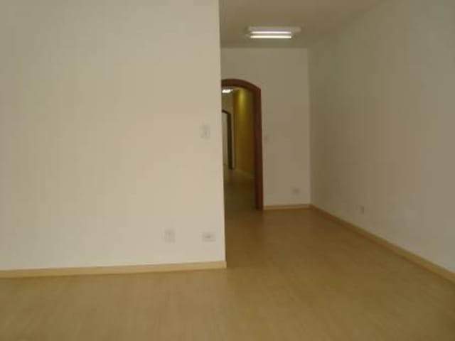 Sala com 100m², para alugar, no bairro Quarta Parada em São Paulo