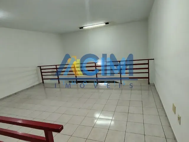 Sala à venda ou para alugar, no bairro Centro em Jaguariúna
