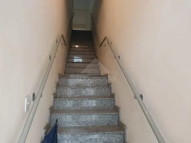 Sala com 125m², para alugar, no bairro Jardim Santista em Mauá