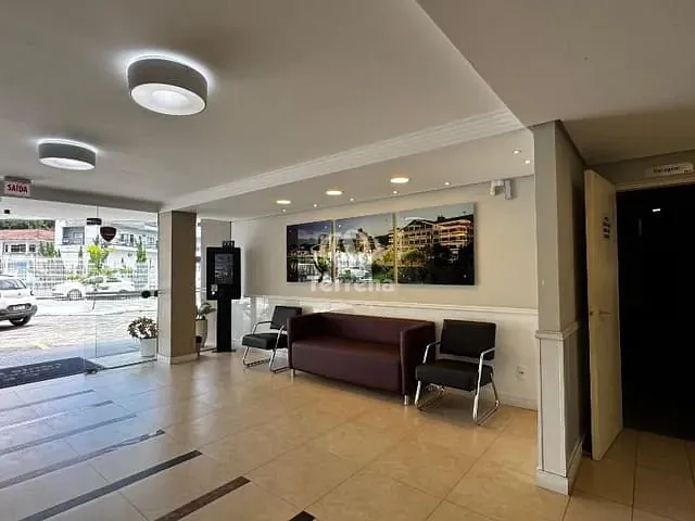 Sala com 83m², para alugar, no bairro Garcia em Blumenau