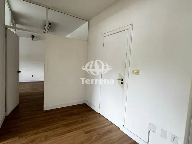 Sala com 83m², para alugar, no bairro Garcia em Blumenau