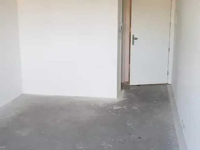 Sala à venda, no bairro São Sebastião em Porto Alegre