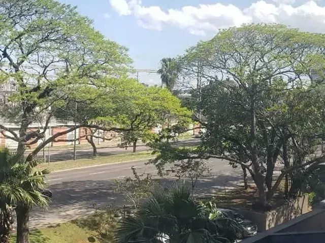 Sala à venda, no bairro São Sebastião em Porto Alegre