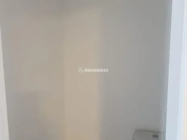 Sala à venda, no bairro São Sebastião em Porto Alegre