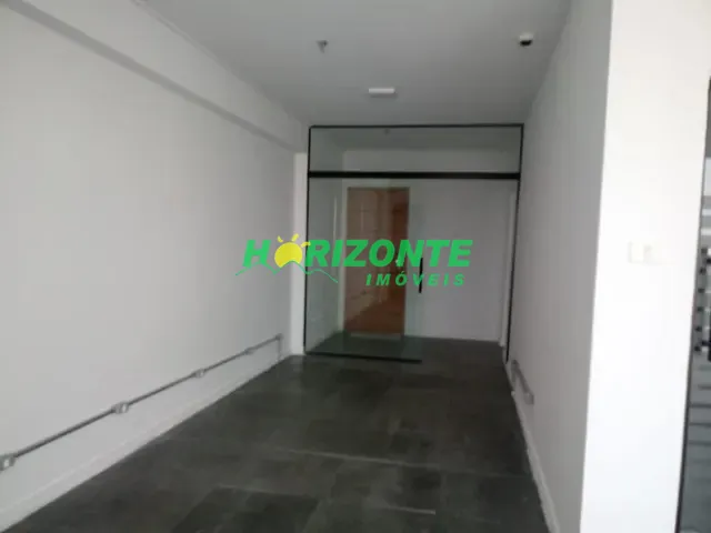 Sala com 53m², para alugar, no bairro Jardim São Dimas em São José dos Campos