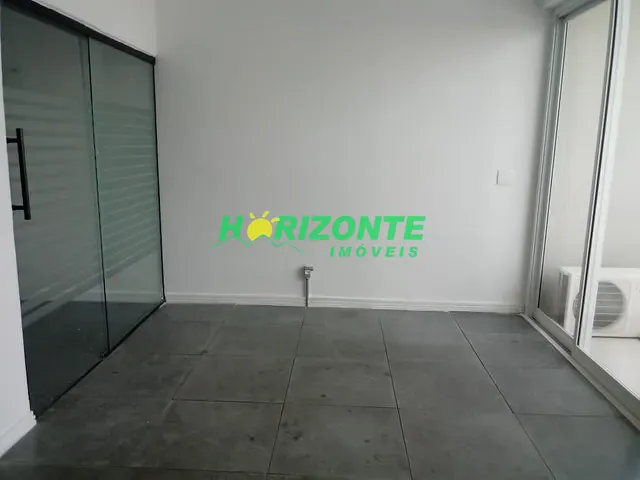 Sala com 53m², para alugar, no bairro Jardim São Dimas em São José dos Campos