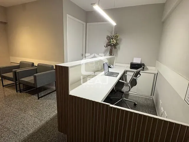 Sala à venda ou para alugar, no bairro Vila Parque Jabaquara em São Paulo