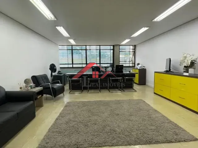 Sala com 55m², à venda, no bairro Centro em Santo André