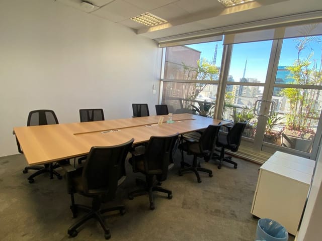 Andar corporativo com 350m², para alugar, no bairro Cerqueira César em São Paulo