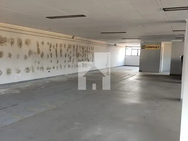 Loja com 340m², para alugar, no bairro Vila São José em Várzea Paulista