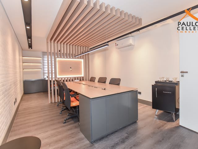 Sala para alugar, no bairro Cristo Rei em Curitiba