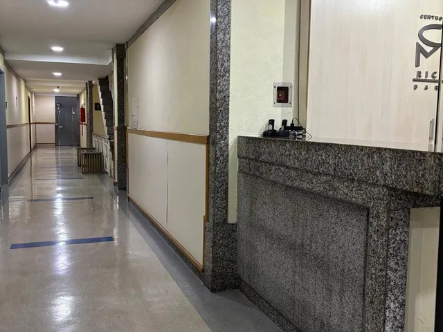 Sala à venda, no bairro Barra da Tijuca em Rio de Janeiro