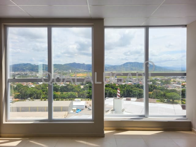 Sala para alugar, no bairro Aeroporto em Tubarão