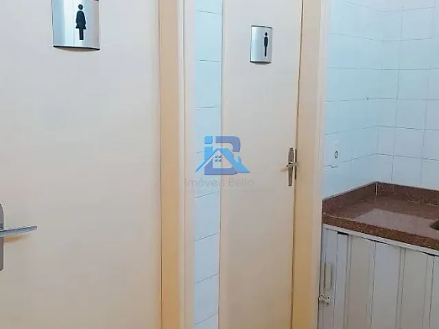 Sala com 112m², à venda ou para alugar, no bairro Centro em Itatiba