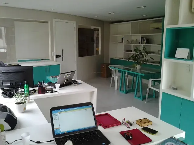Sala à venda, no bairro Centro em Caxias do Sul