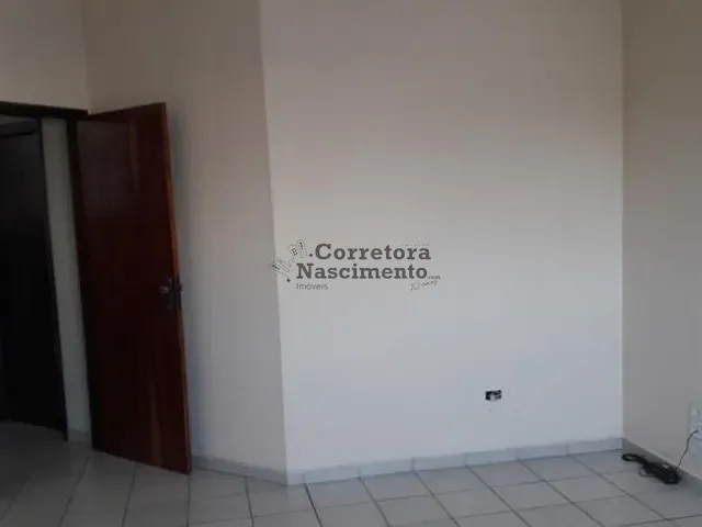 Sala com 25m², para alugar, no bairro Jardim Flórida em Jacareí
