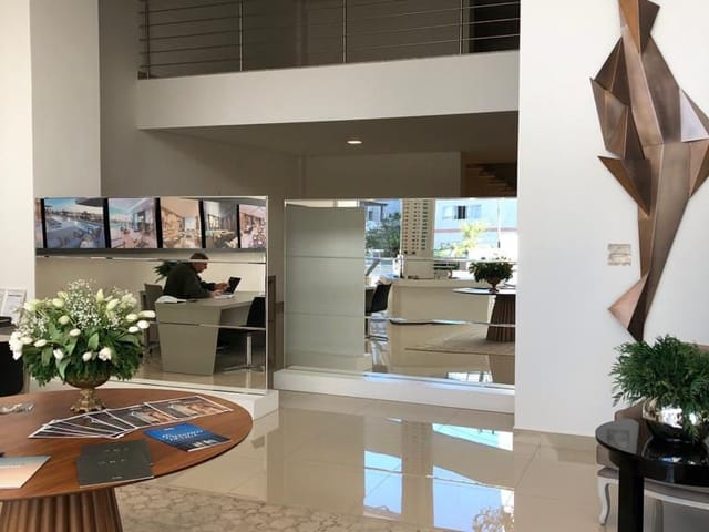 Sala à venda, no bairro Centro em Balneário Camboriú