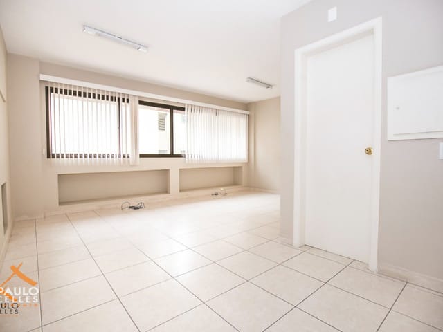 Sala para alugar, no bairro Centro em Curitiba