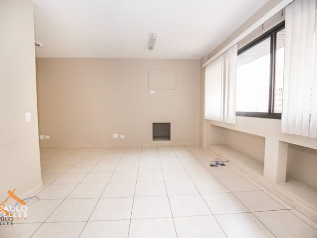 Sala para alugar, no bairro Centro em Curitiba