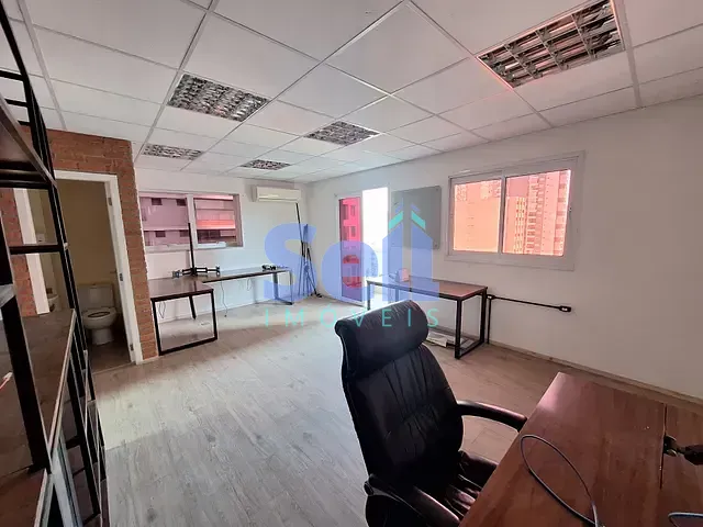 Sala à venda ou para alugar, no bairro Perdizes em São Paulo