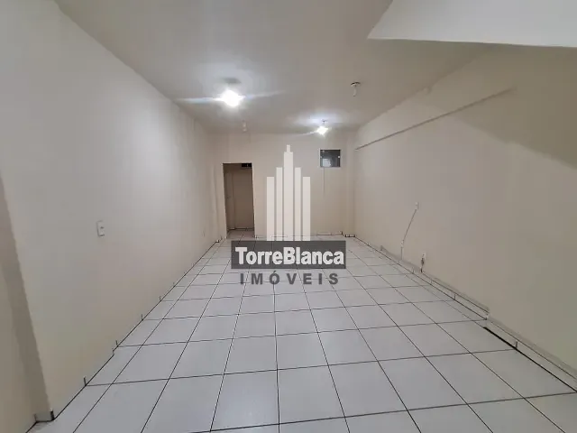 Sala com 37m², para alugar, no bairro Centro em Ponta Grossa