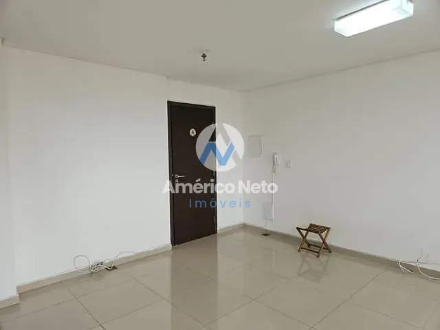 Sala à venda, no bairro Vila Firmiano Pinto em São Paulo