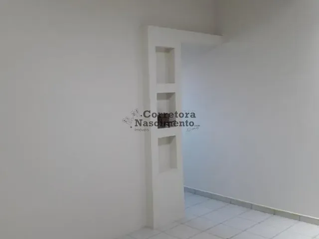 Sala com 27m², para alugar, no bairro Jardim Flórida em Jacareí