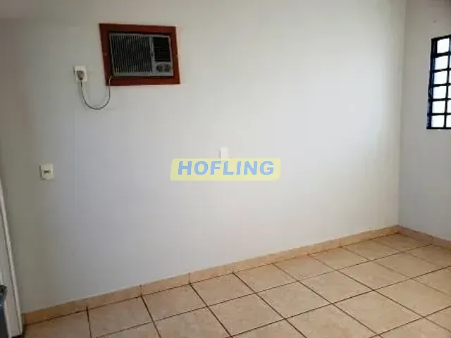Sala para alugar, no bairro Saúde em Rio Claro