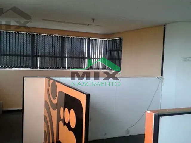 Sala à venda ou para alugar, no bairro Rudge Ramos em São Bernardo do Campo