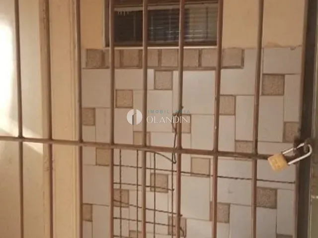 Sala com 183m², para alugar, no bairro Parque dos Trabalhadores em Artur Nogueira