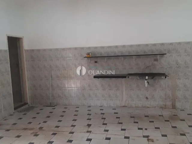 Sala com 183m², para alugar, no bairro Parque dos Trabalhadores em Artur Nogueira