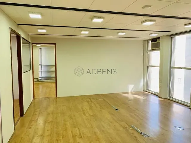Conjunto comercial à venda ou para alugar, no bairro Consolação em São Paulo