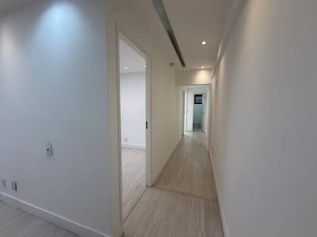 Sala à venda, no bairro Vila Clementino	 em São Paulo