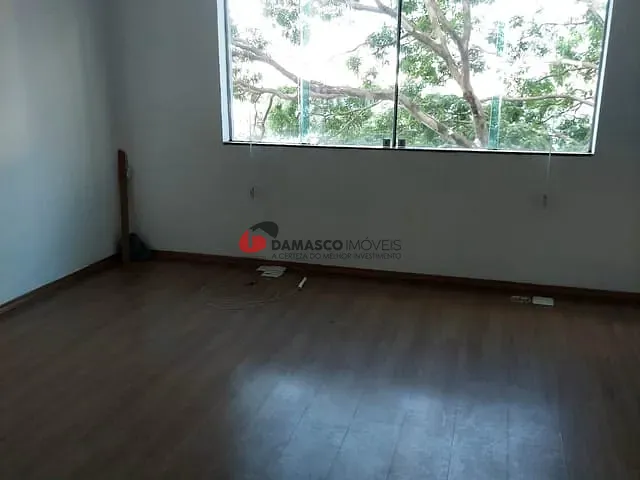 Sala à venda, no bairro Olímpico em São Caetano do Sul