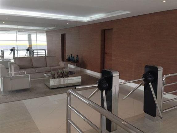 Sala com 35m², para alugar, no bairro Penha de França em São Paulo