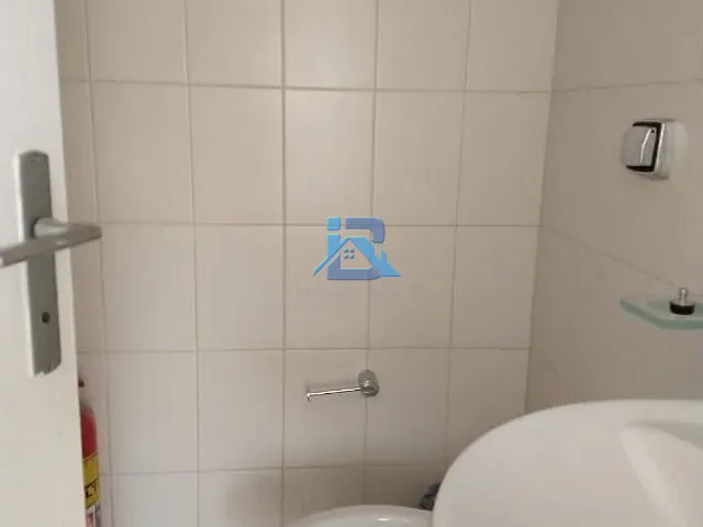 Sala com 20m², para alugar, no bairro Centro em Itatiba
